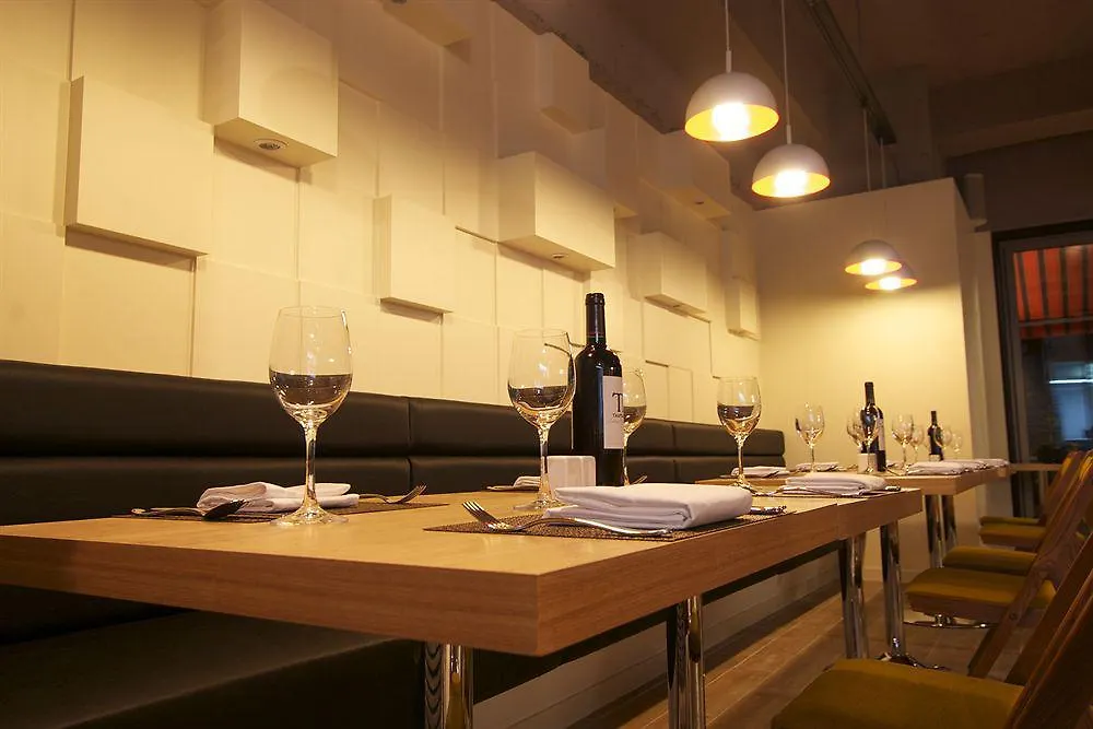 ***  Three Seven Stay Hotel Seúl Corea del Sur