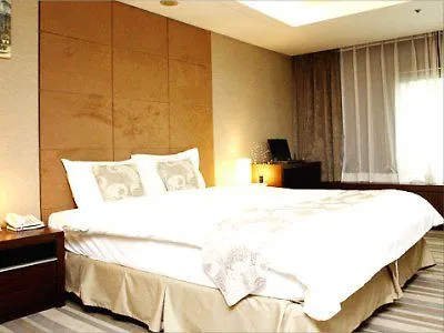 Three Seven Stay Hotel Seúl Corea del Sur